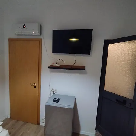 Pensión 2 Single Bedroom