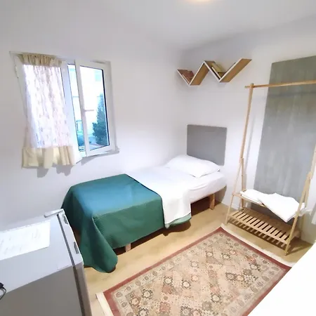 Pensión 2 Single Bedroom