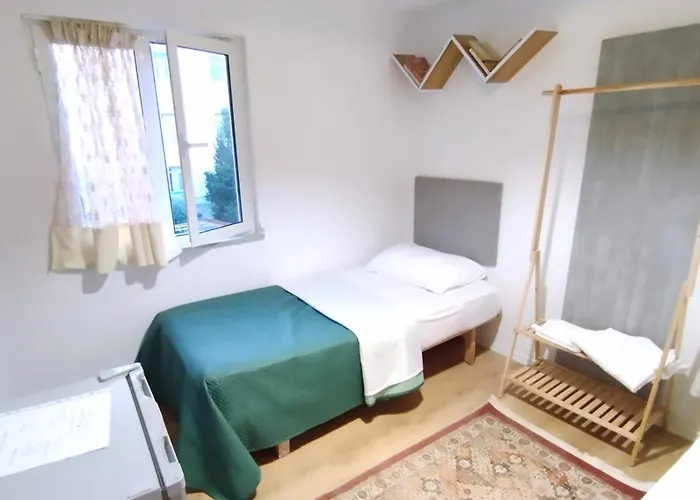 Maison d'hôtes 2 Single Bedroom